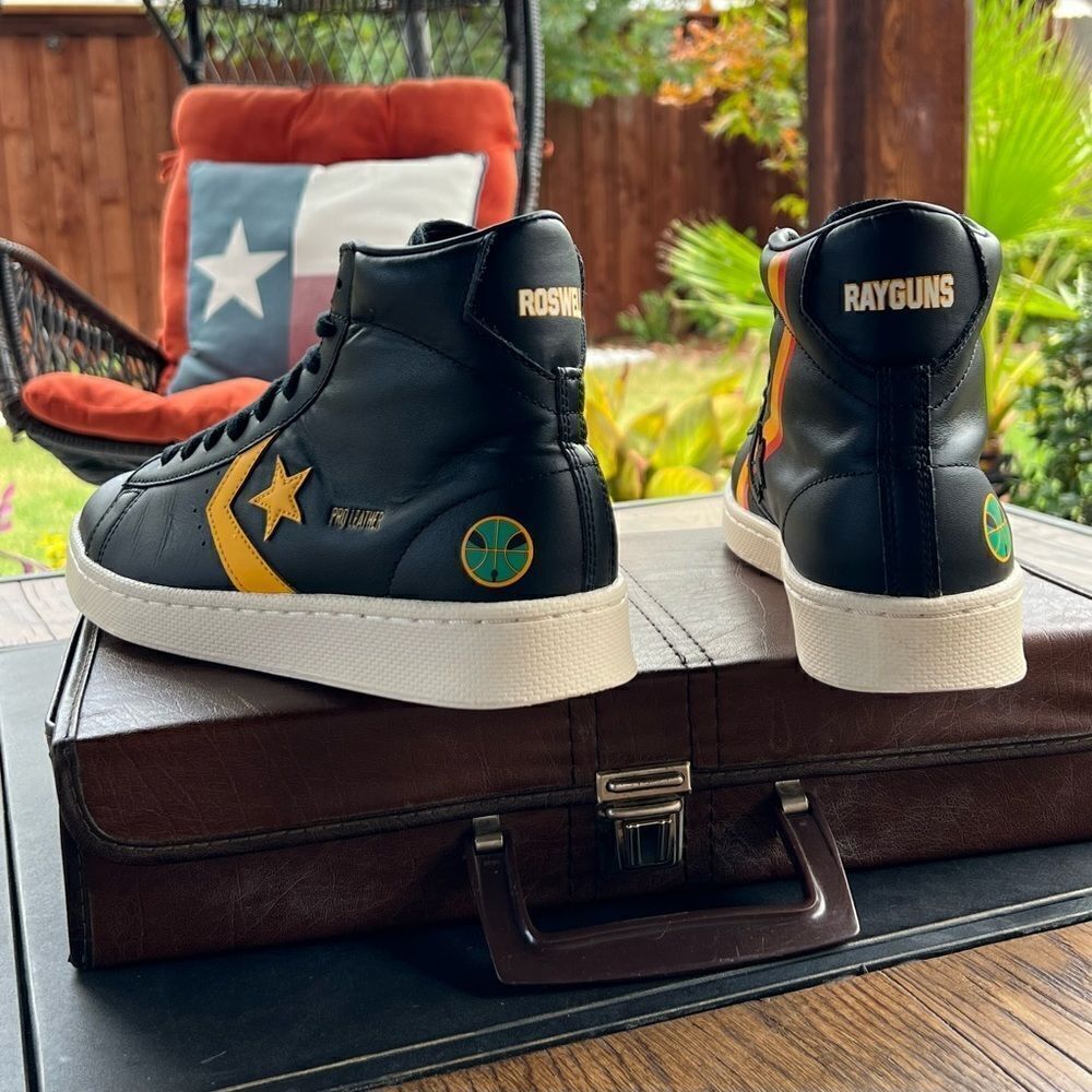 Converse ALL STAR Roswell Rayguns - Pro Leather